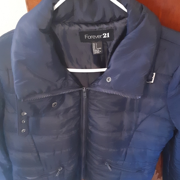 Puffer Jacket - Picture 2 of 4